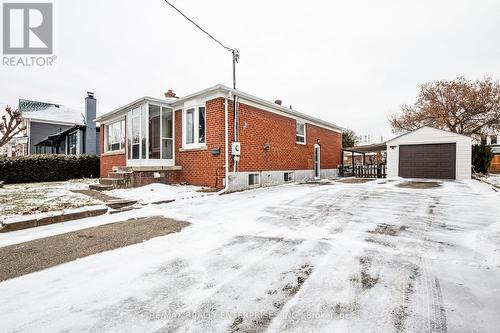 257 Woodale Avenue, Oakville, ON - Outdoor