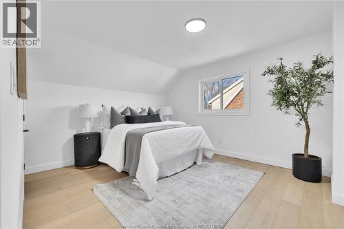 2250 Moy, Windsor, ON - Indoor Photo Showing Bedroom
