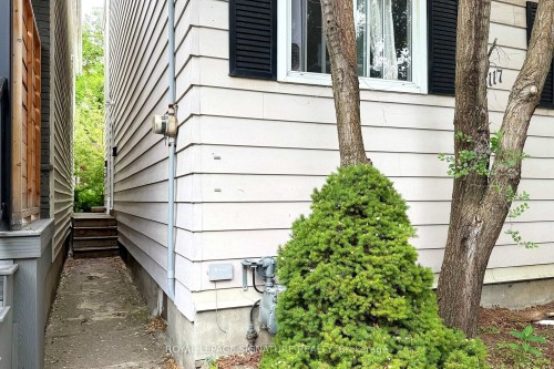 Main-117 Hampton Avenue, Toronto, ON - Outdoor With Exterior