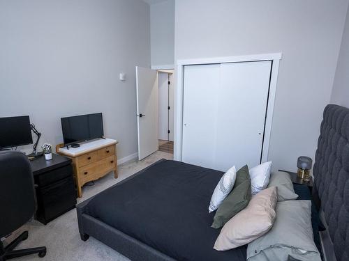 3308 96 High Street N, Thunder Bay, ON - Indoor