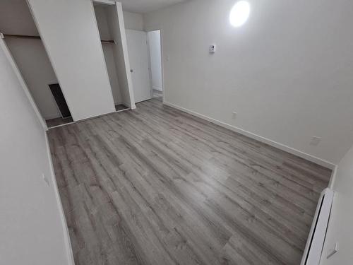 140 725 James Street S, Thunder Bay, ON - Indoor Photo Showing Other Room