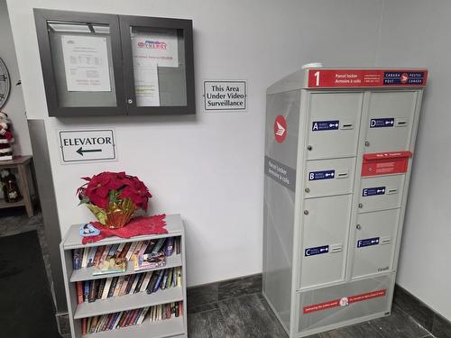 140 725 James Street S, Thunder Bay, ON - Indoor