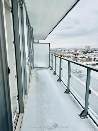 808-4675 Metcalfe Avenue, Mississauga, ON - Outdoor With View With Exterior