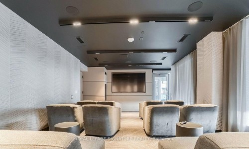 808-4675 Metcalfe Avenue, Mississauga, ON - Indoor