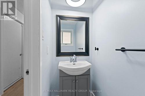 463 Canotia Place, Ottawa, ON - Indoor Photo Showing Bathroom