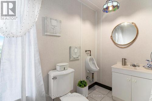 205 Water Street, Alfred And Plantagenet, ON - Indoor Photo Showing Bathroom