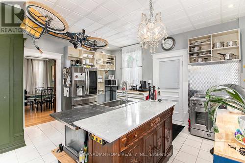 205 Water Street, Alfred And Plantagenet, ON - Indoor Photo Showing Other Room