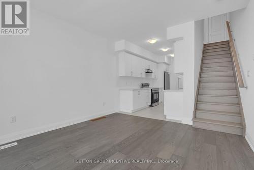 2 - 3 Ranch Terrace, Barrie, ON - Indoor