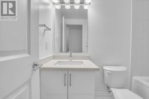 2 - 3 Ranch Terrace, Barrie, ON - Indoor Photo Showing Bathroom