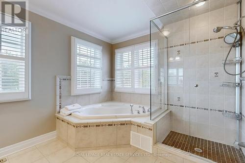 659 Hood Terrace, Milton, ON - Indoor Photo Showing Bathroom