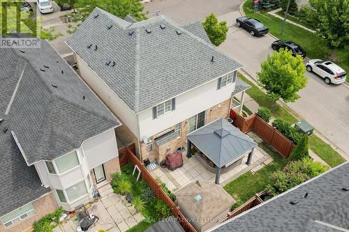 659 Hood Terrace, Milton, ON - Outdoor