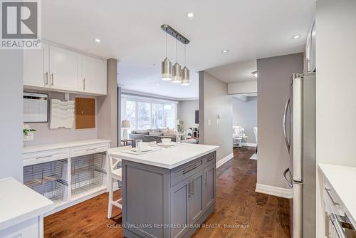 126 Beaver Bend Crescent, Toronto, ON - Indoor Photo Showing Kitchen