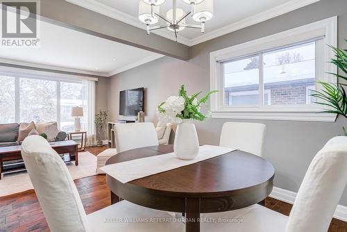 126 Beaver Bend Crescent, Toronto, ON - Indoor Photo Showing Dining Room