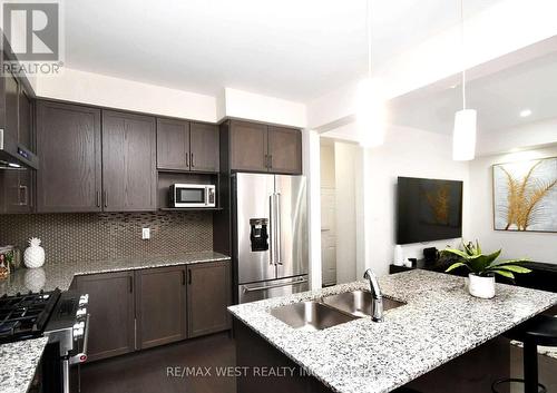 2Nd+Main - 25 Faders Drive, Brampton, ON - Indoor Photo Showing Kitchen With Double Sink With Upgraded Kitchen