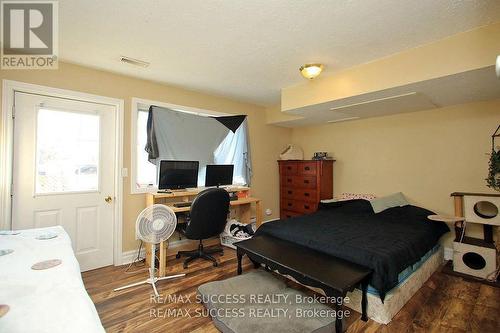 32 & 34 River Street, Thorold, ON - Indoor Photo Showing Bedroom