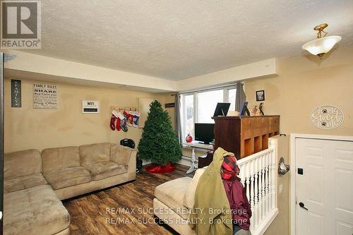 32 & 34 River Street, Thorold, ON - Indoor