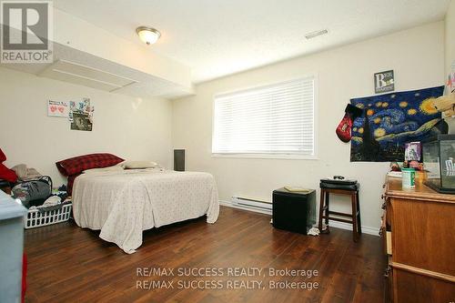 32 & 34 River Street, Thorold, ON - Indoor Photo Showing Bedroom