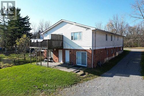 32 & 34 River Street, Thorold, ON - Outdoor