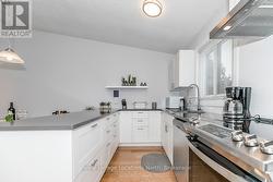 Quartz countertops - 