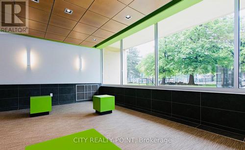 507 - 666 Spadina Avenue, Toronto, ON - Indoor Photo Showing Other Room