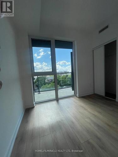 505 - 500 Dupont Street, Toronto, ON - Indoor Photo Showing Other Room