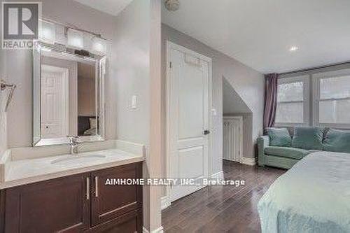 Th#2 - 360 R Dundas Street E, Toronto, ON - Indoor Photo Showing Other Room