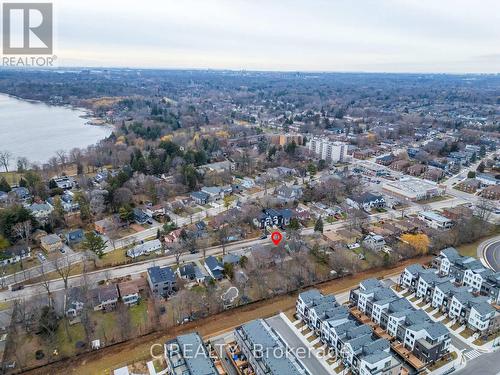 27 Pine Avenue S, Mississauga, ON - Outdoor With View