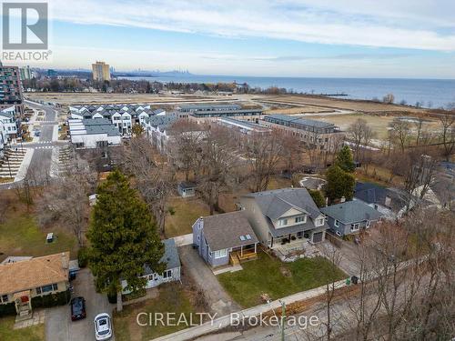 27 Pine Avenue S, Mississauga, ON - Outdoor With View