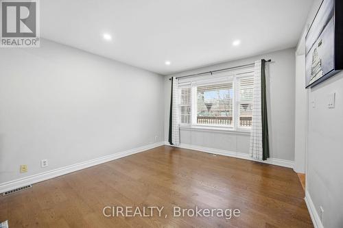 27 Pine Avenue S, Mississauga, ON - Indoor Photo Showing Other Room