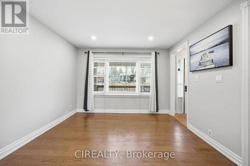27 Pine Avenue S, Mississauga, ON - Indoor Photo Showing Other Room