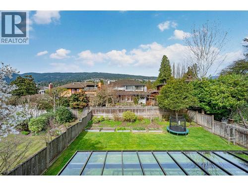 2227 Haywood Avenue, West Vancouver, BC - Outdoor With Backyard