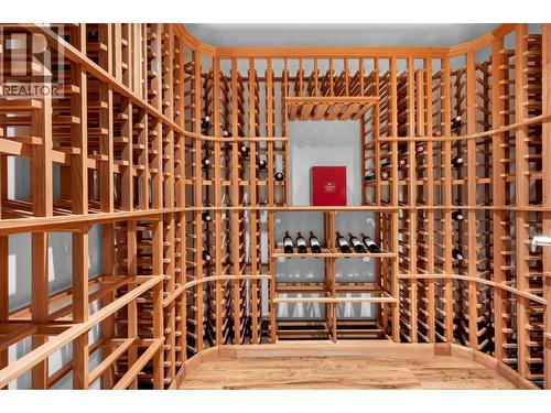 2227 Haywood Avenue, West Vancouver, BC - Indoor With Storage