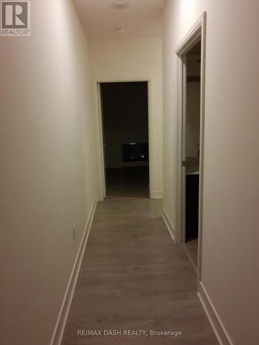 902 - 30 Roehampton Avenue, Toronto, ON - Indoor Photo Showing Other Room