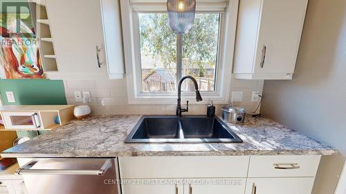 120 Edison Street, St. Marys, ON - Indoor Photo Showing Kitchen With Double Sink