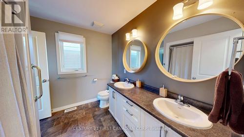 120 Edison Street, St. Marys, ON - Indoor Photo Showing Bathroom