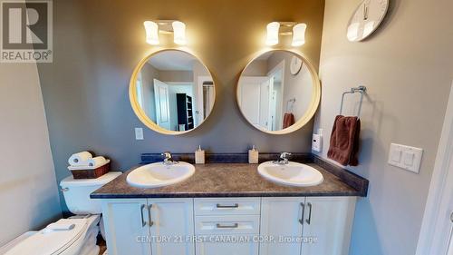 120 Edison Street, St. Marys, ON - Indoor Photo Showing Bathroom