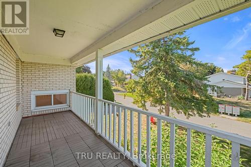 12 Apache Crescent, Ottawa, ON - Outdoor With Exterior