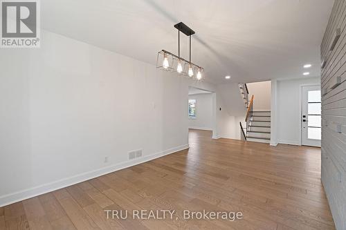 12 Apache Crescent, Ottawa, ON - Indoor Photo Showing Other Room