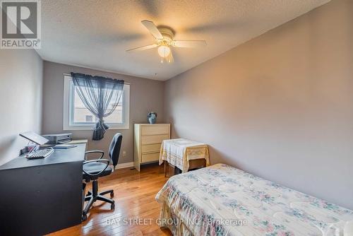 850 Monaghan Avenue, Oshawa, ON - Indoor Photo Showing Bedroom