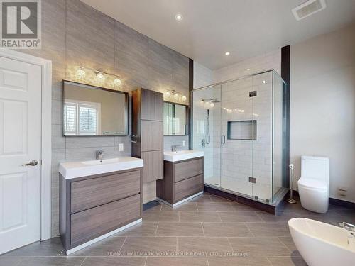 139 John West Way, Aurora, ON - Indoor Photo Showing Bathroom