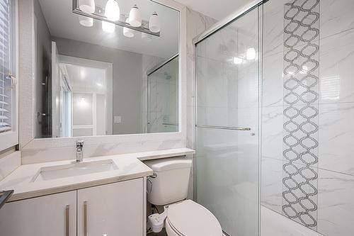 13261 66B Avenue, Surrey, BC - Indoor Photo Showing Bathroom