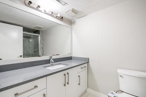 13261 66B Avenue, Surrey, BC - Indoor Photo Showing Bathroom