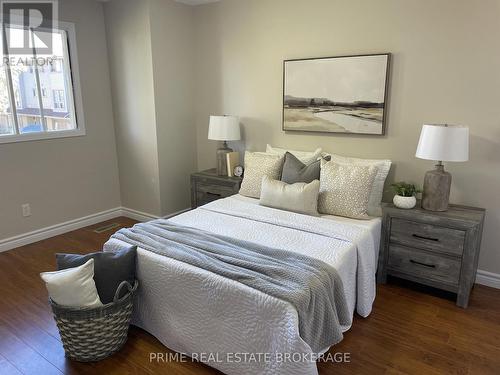 35 Waterman Avenue, London South (South R), ON - Indoor Photo Showing Bedroom
