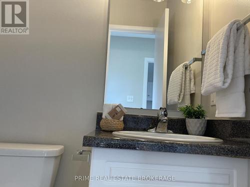 35 Waterman Avenue, London South (South R), ON - Indoor Photo Showing Bathroom