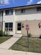 44 - 355 SANDRINGHAM CRESCENT  London South (South R), ON N6C 5K3