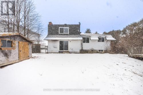 7 Coolbrook Cr Crescent, Ottawa, ON - Outdoor