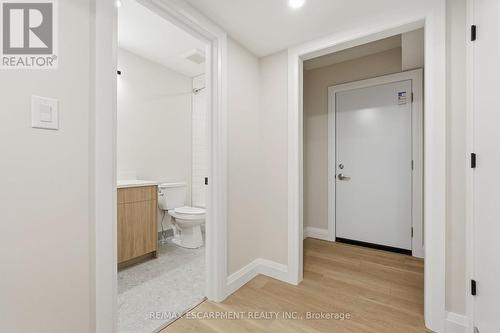 4 - 231 Park Street N, Hamilton, ON - Indoor