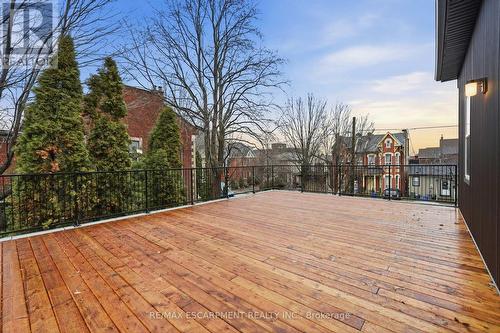 4 - 231 Park Street N, Hamilton, ON - Outdoor