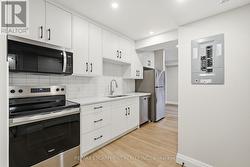 4 - 231 PARK STREET N  Hamilton, ON L8L 1L9