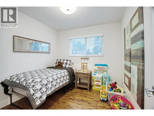 1096 Glade Court, Port Coquitlam, BC - Indoor Photo Showing Bedroom